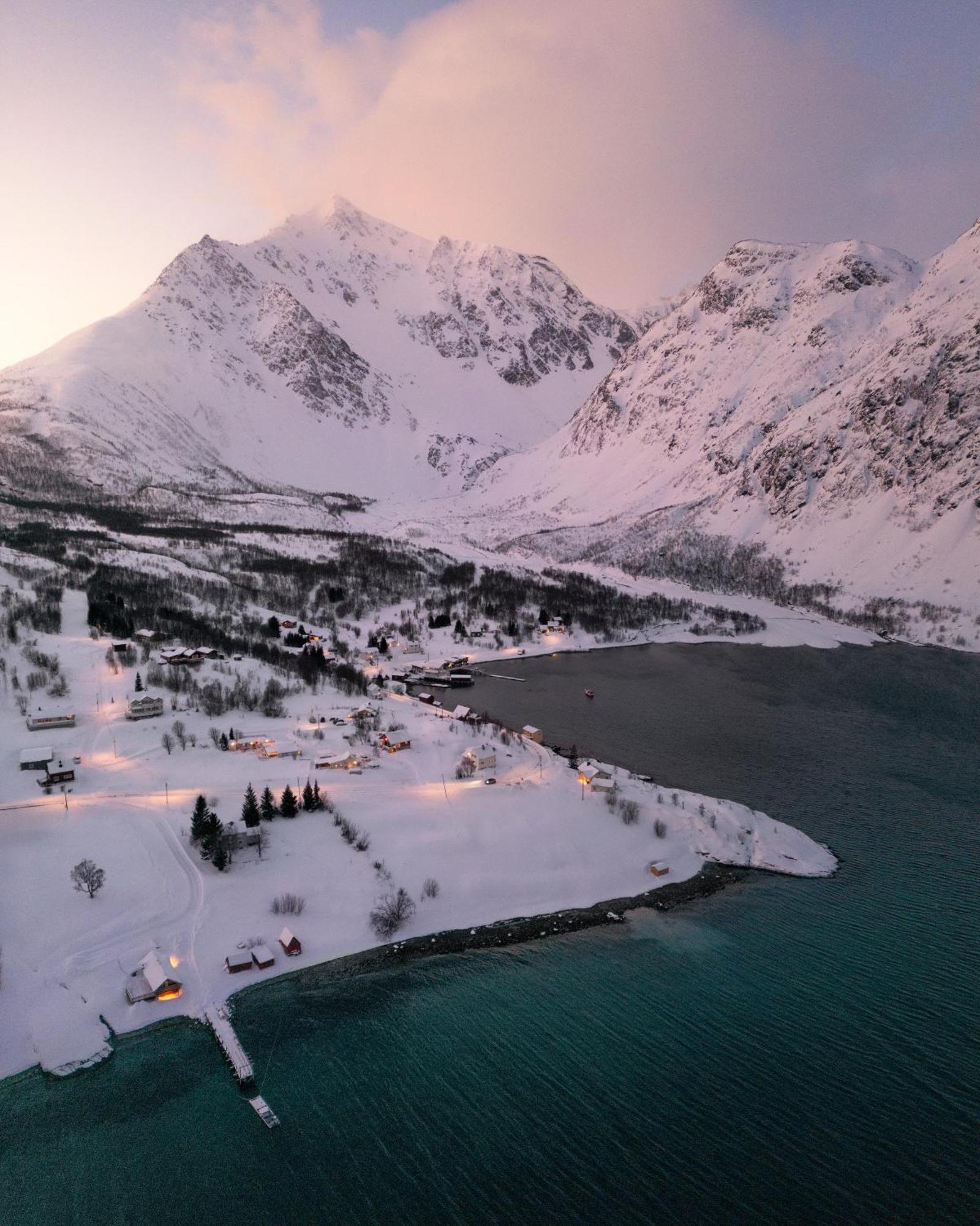 Lyngen Aurora House Villa Koppangen ภายนอก รูปภาพ